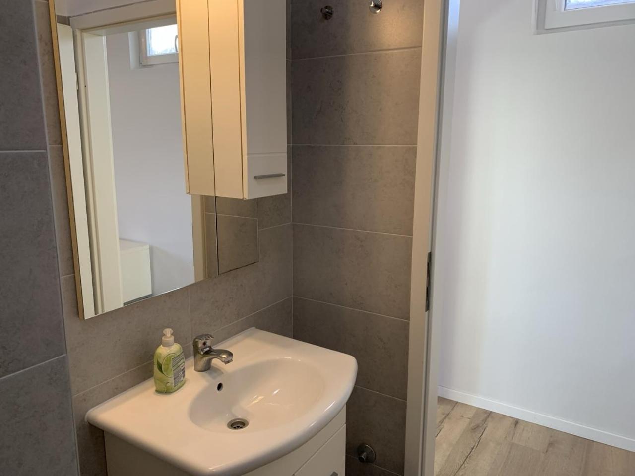 Vinka Apartment سريسر المظهر الخارجي الصورة